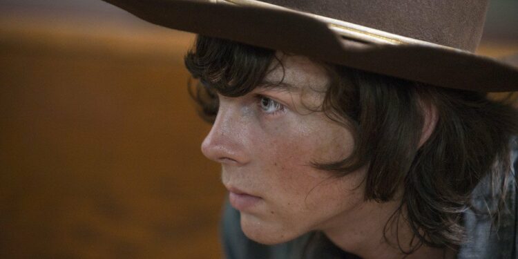 Carl in Walking Dead mid-season finale "Coda"